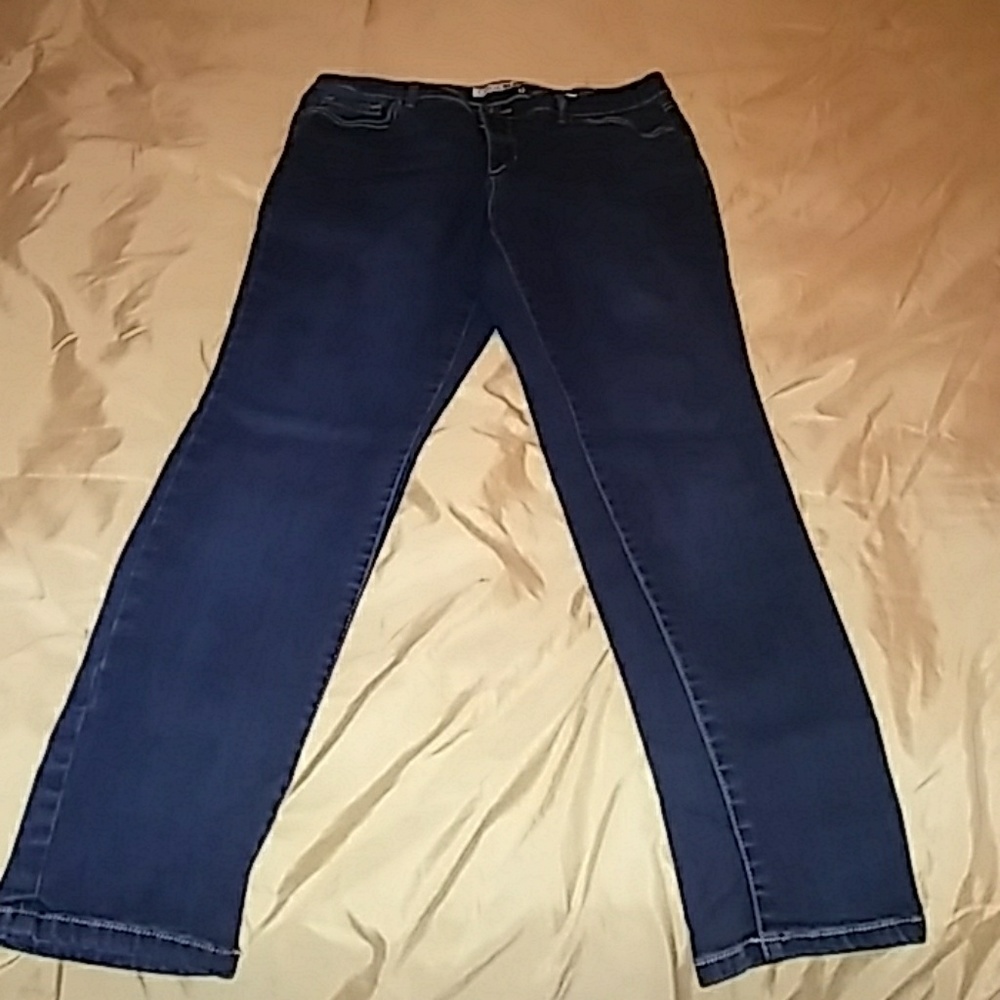 Code Bleu Skinny Stretch Jeans